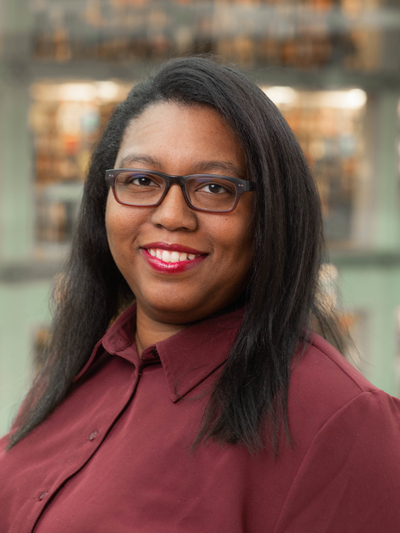 Headshot of Kay Clopton