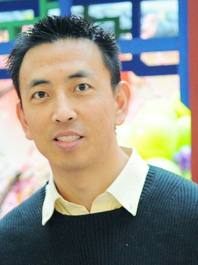 Dongbin Xiu